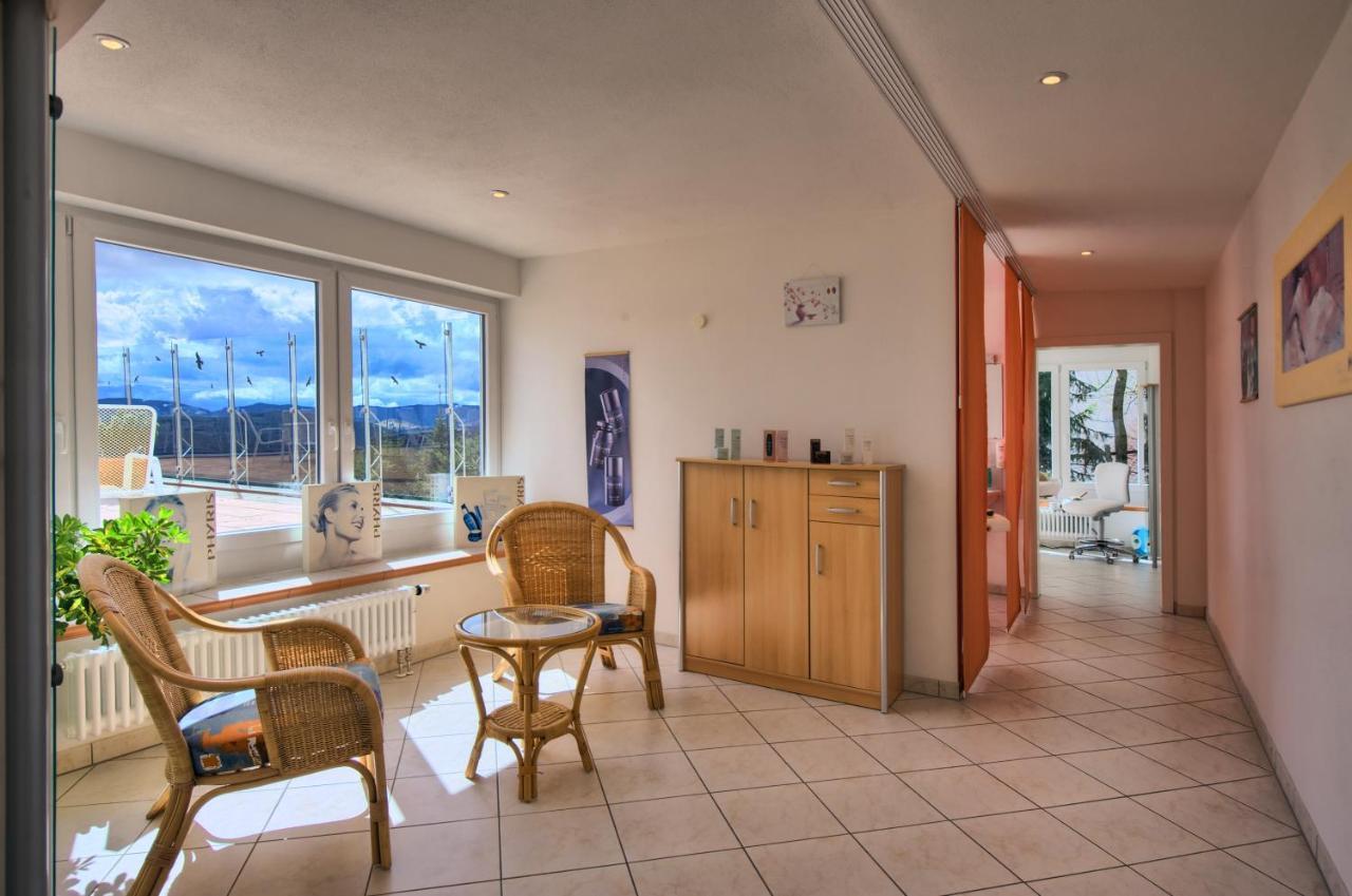 Jufa Hotel Schwarzwald 렌즈키르흐 외부 사진